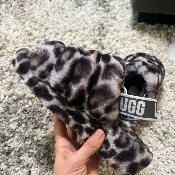 New UGG Fuzzy Leopard Print Slippers Sandals - Picture 3 of 5